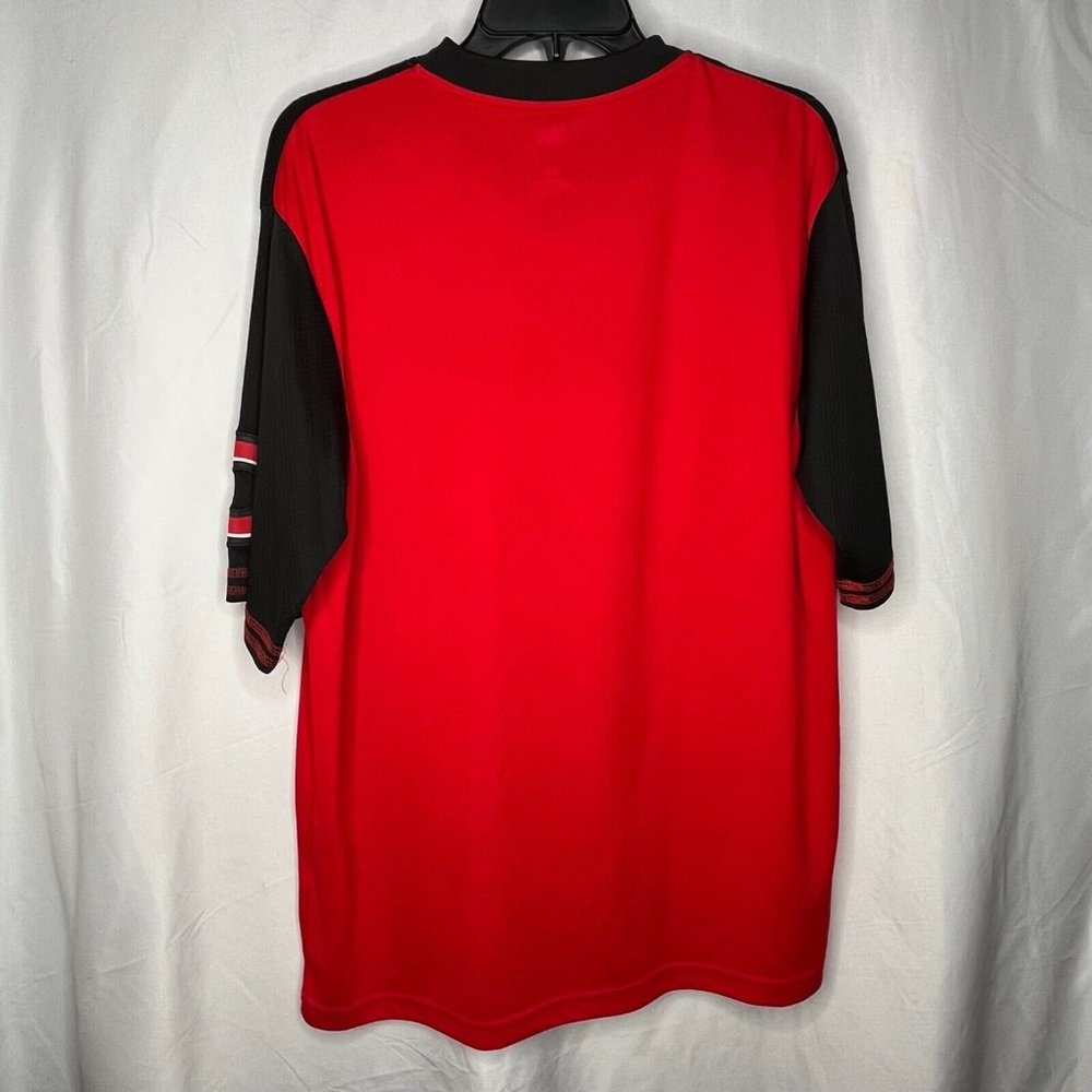 Cincinnati Reds Baseball Adult Men's Large Red V-Neck S/S Shirt MLB Genuine - Picture 2 of 5